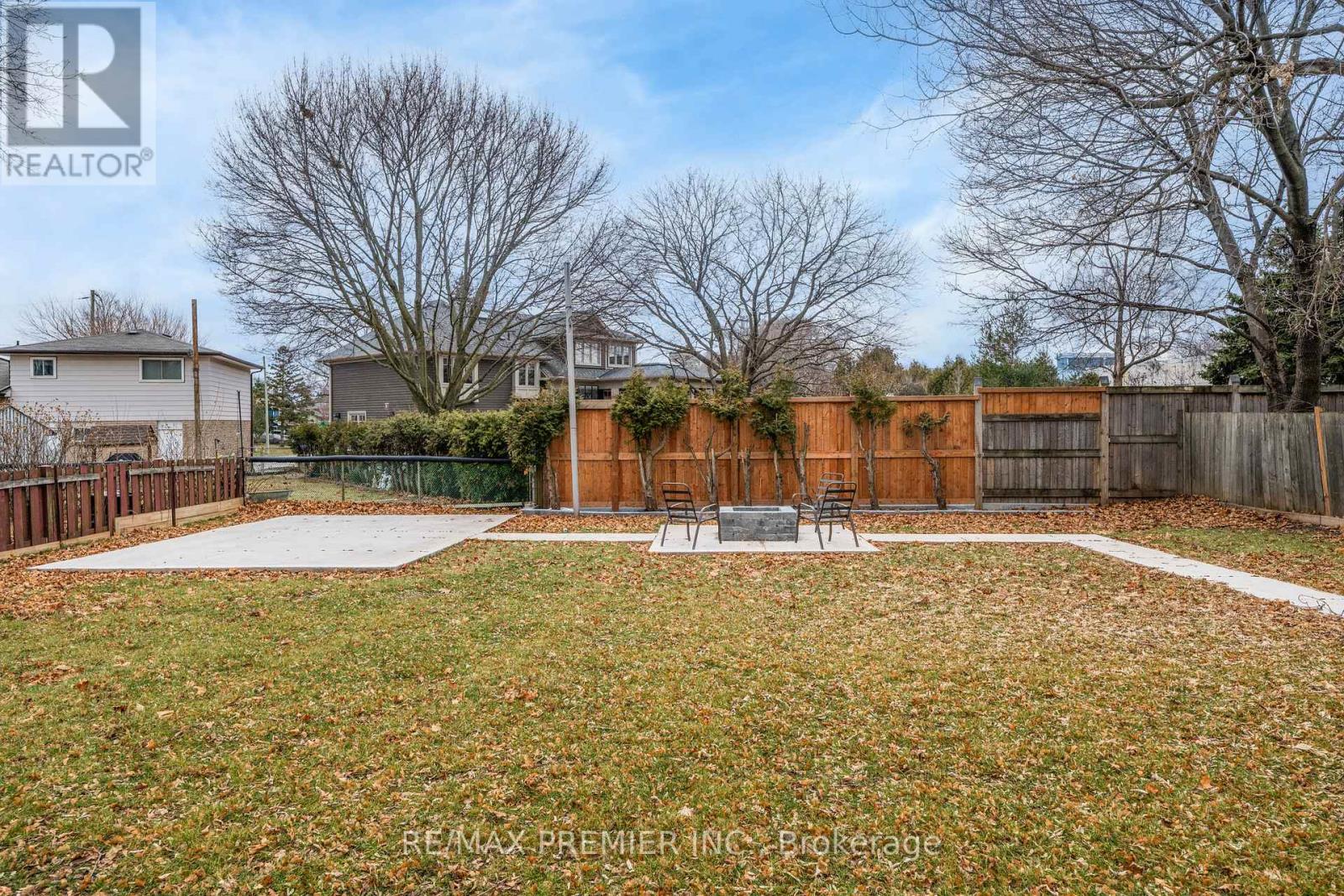 402 St Augustine Drive, Oakville, Ontario  L6K 3K9 - Photo 42 - W12712774