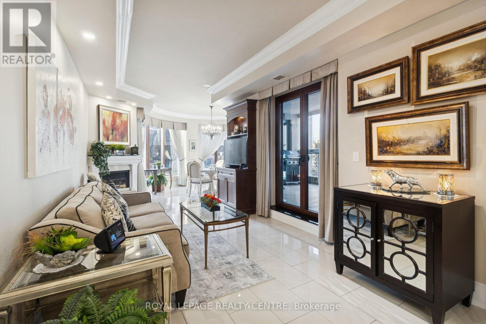 220 - 2095 Lake Shore Boulevard W, Toronto, Ontario  M8V 4G4 - Photo 6 - W12712794