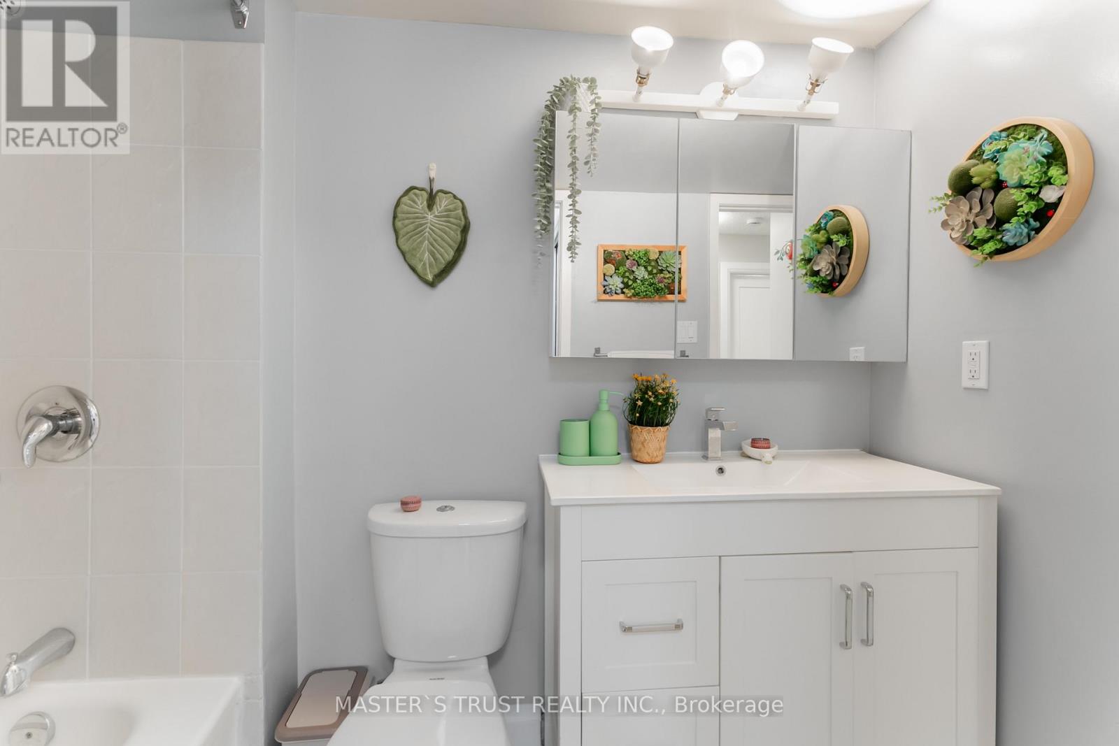 521 - 1450 Glen Abbey Gate, Oakville, Ontario  L6M 2V7 - Photo 21 - W12712798