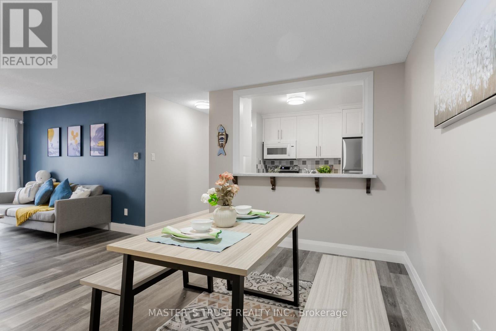 521 - 1450 Glen Abbey Gate, Oakville, Ontario  L6M 2V7 - Photo 8 - W12712798