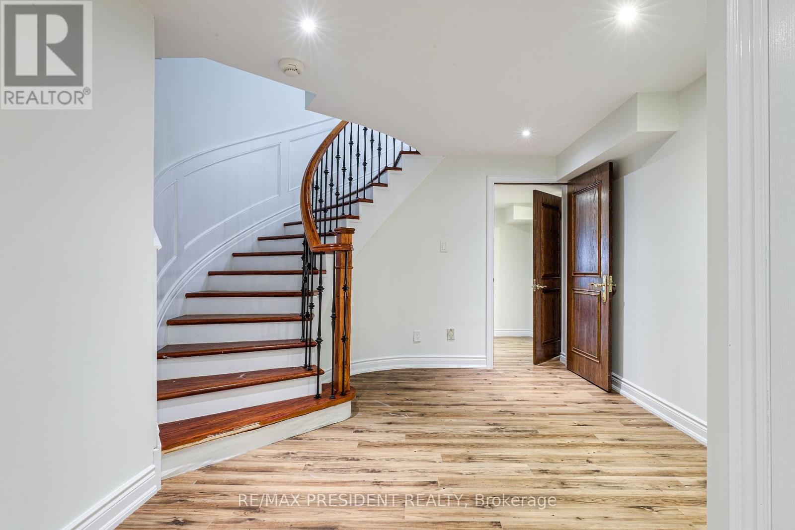 42 Mount Forest Drive, Brampton, Ontario  L6Z 1B7 - Photo 41 - W12712832