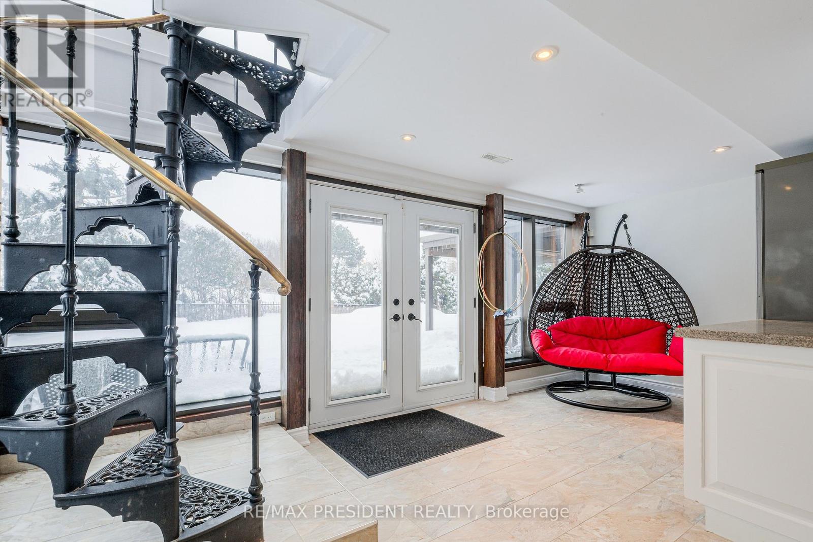 42 Mount Forest Drive, Brampton, Ontario  L6Z 1B7 - Photo 47 - W12712832