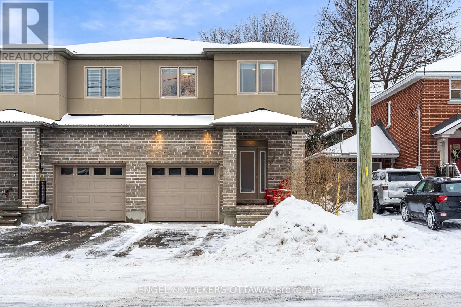 327 DUNCAIRN AVENUE, Ottawa, Ontario