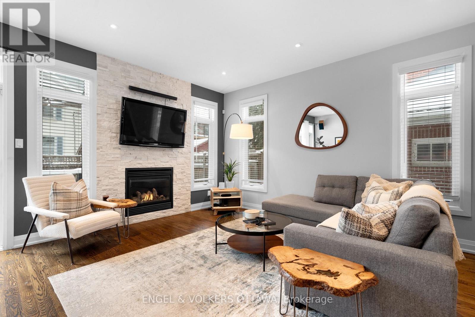 327 Duncairn Avenue, Ottawa, Ontario  K1Z 7H1 - Photo 11 - X12712882