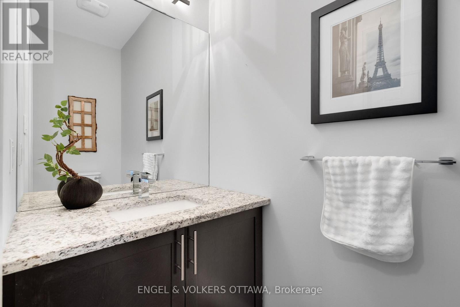 327 Duncairn Avenue, Ottawa, Ontario  K1Z 7H1 - Photo 15 - X12712882