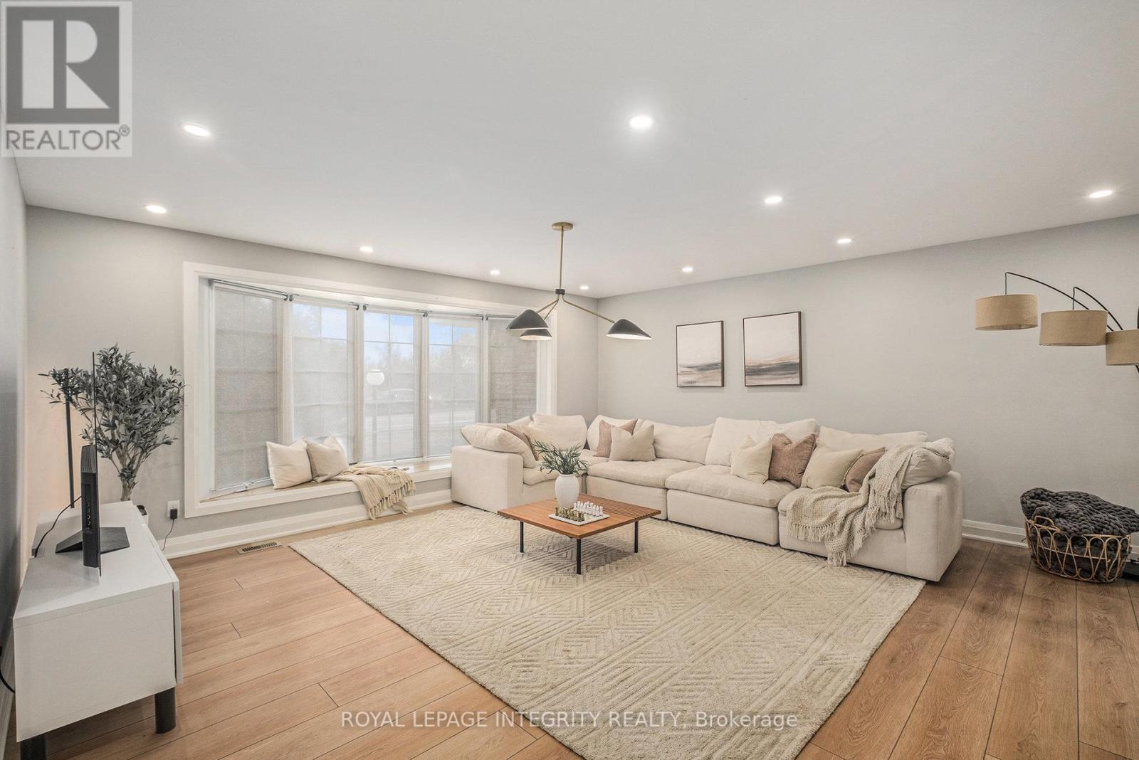 1843 Rideau Road, Ottawa, Ontario  K1X 1E1 - Photo 8 - X12712904