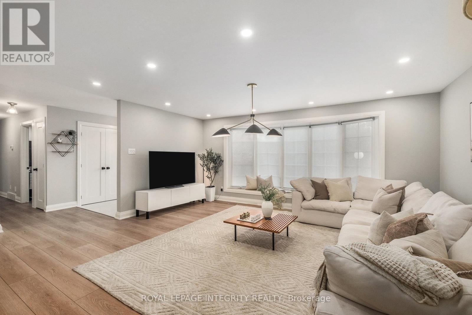 1843 Rideau Road, Ottawa, Ontario  K1X 1E1 - Photo 9 - X12712904