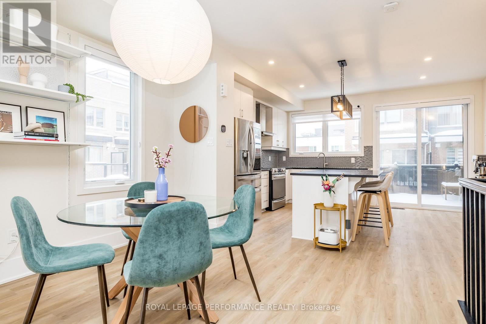 225 Makadewa Private W, Ottawa, Ontario  K1K 0P2 - Photo 14 - X12712990