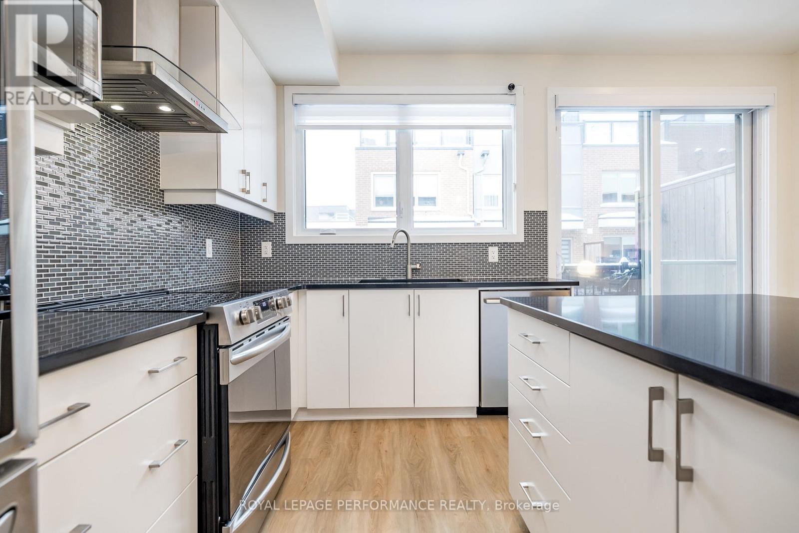 225 Makadewa Private W, Ottawa, Ontario  K1K 0P2 - Photo 20 - X12712990