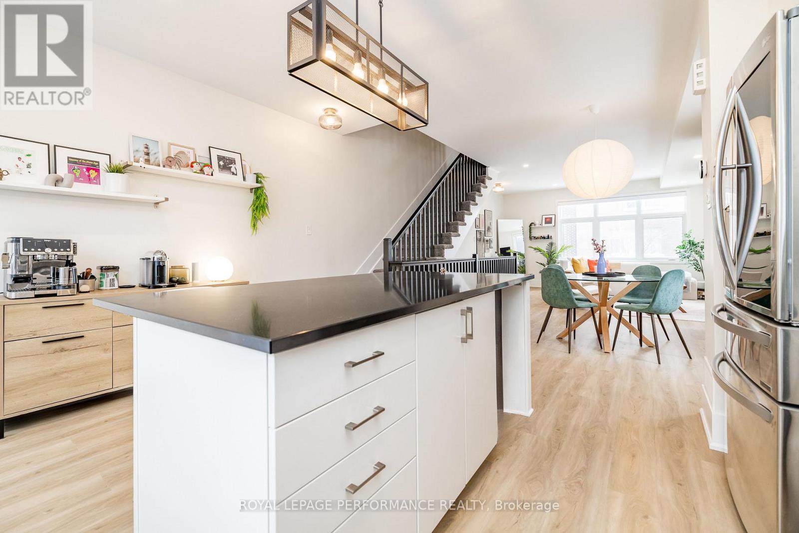 225 Makadewa Private W, Ottawa, Ontario  K1K 0P2 - Photo 25 - X12712990