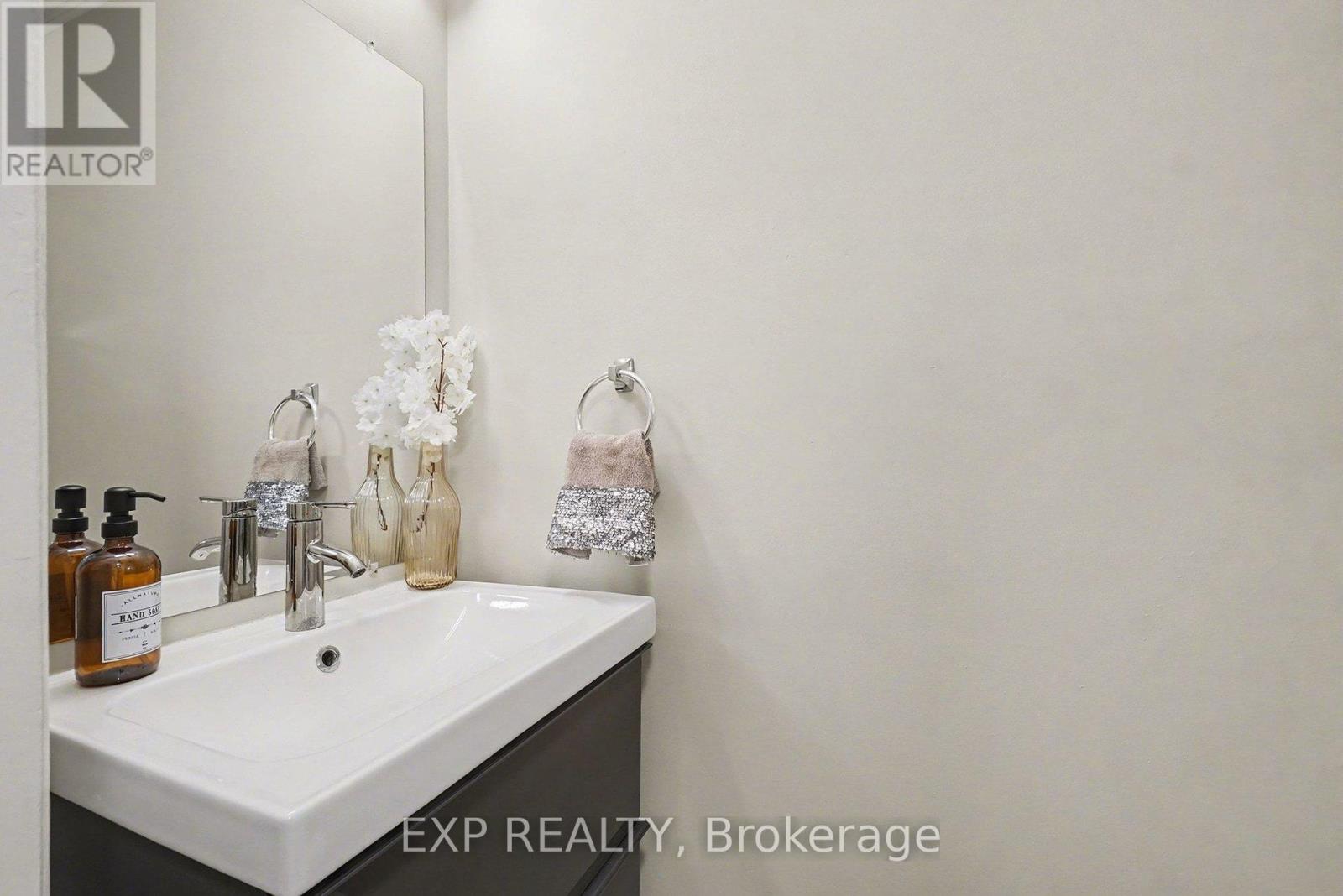 61 - 2336 Orient Park Drive, Ottawa, Ontario K2V 0J2 - Photo 17 - X12713028