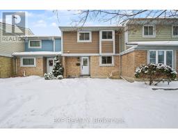 61 - 2336 ORIENT PARK DRIVE, Ottawa, Ontario