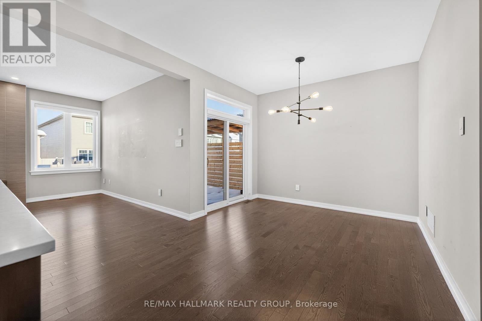 535 Dressage Avenue, Ottawa, Ontario K2V 0C6 - Photo 11 - X12713060