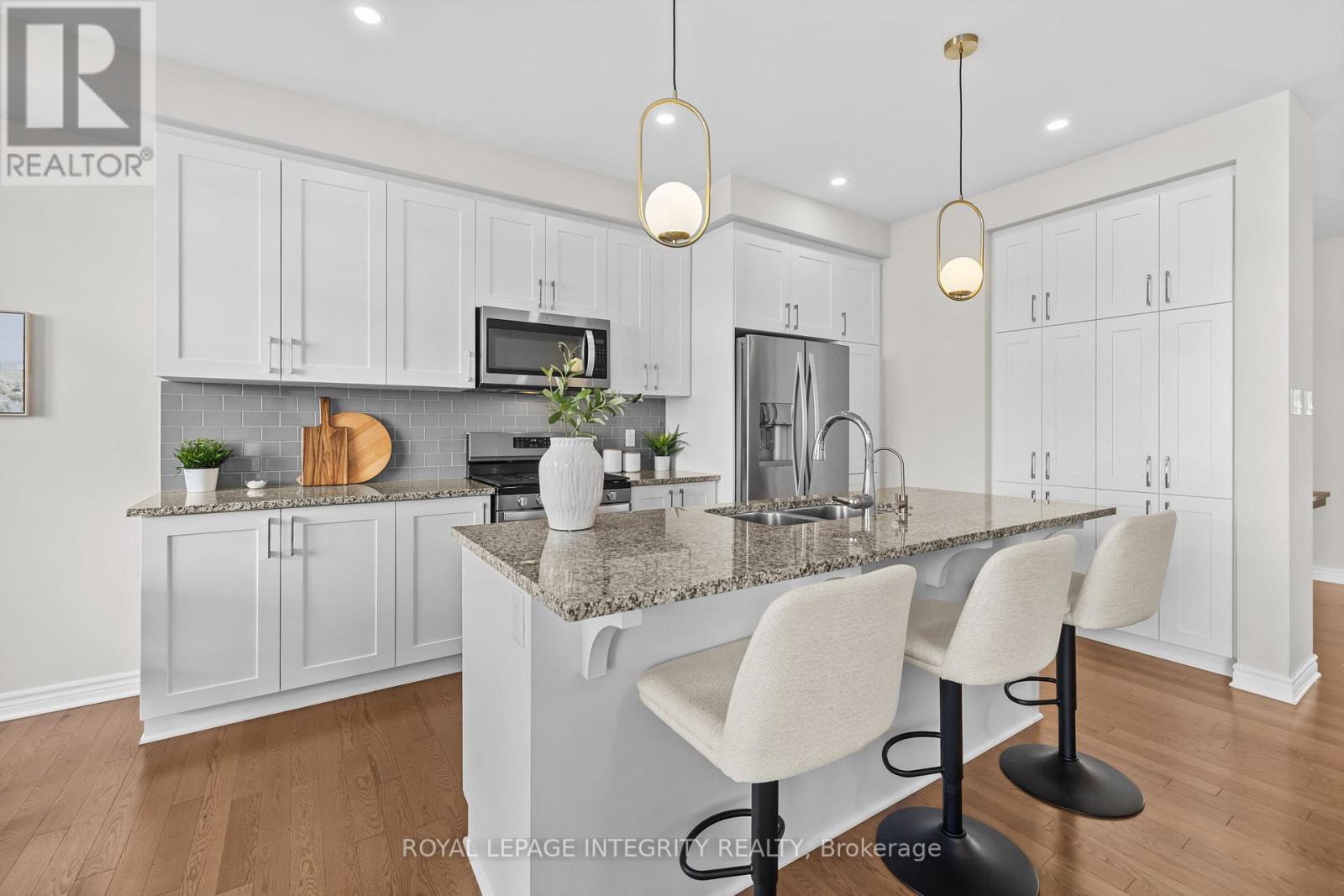 825 Indica Street, Ottawa, Ontario  K2S 2J8 - Photo 13 - X12713118