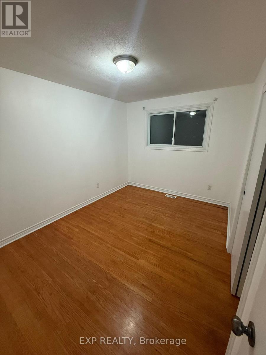 Upper - 611 Geneva Street, St. Catharines, Ontario  L2N 2J3 - Photo 28 - X12611856