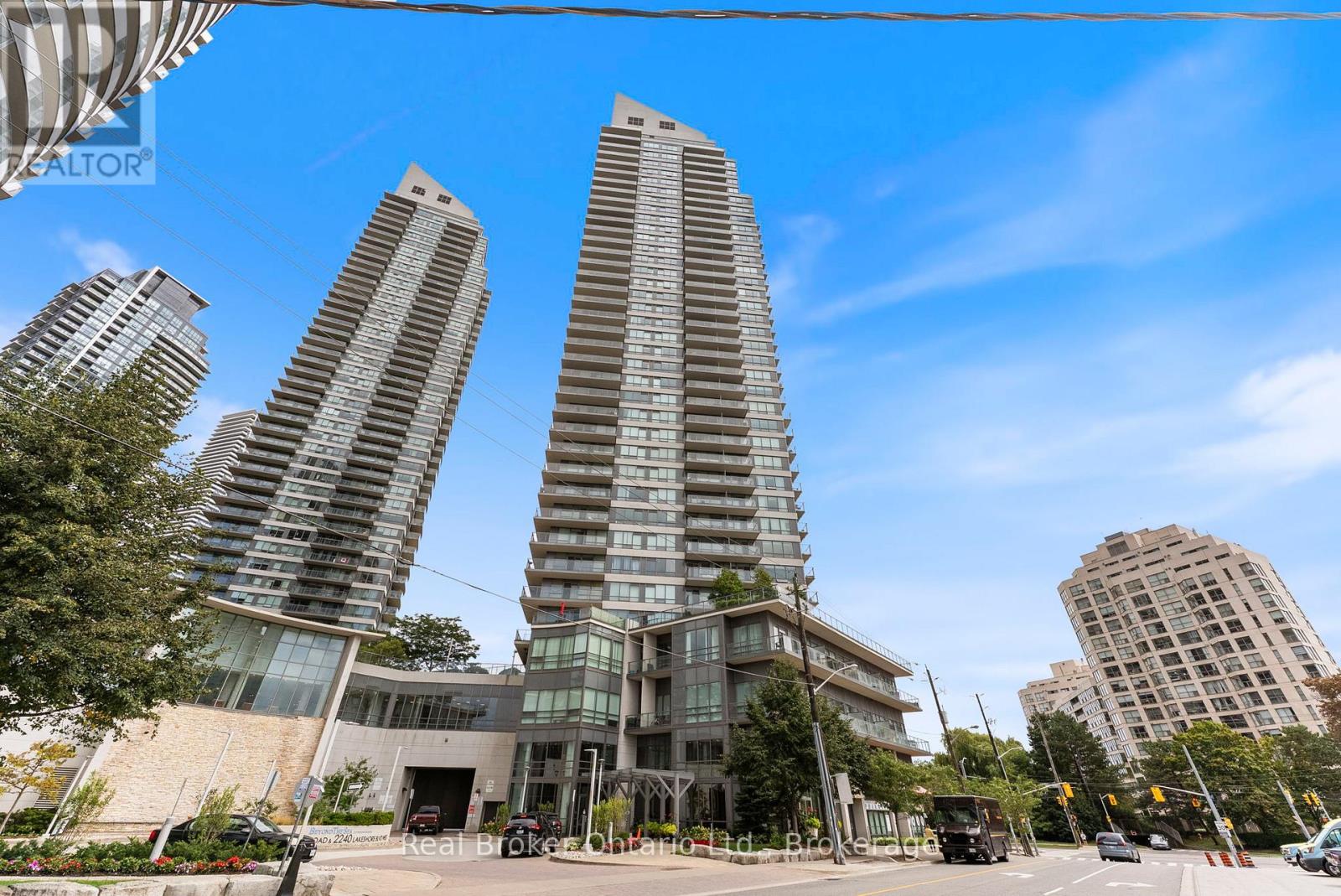 2901 - 2240 Lakeshore Boulevard W, Toronto, Ontario  M8V 0B1 - Photo 1 - W12713010