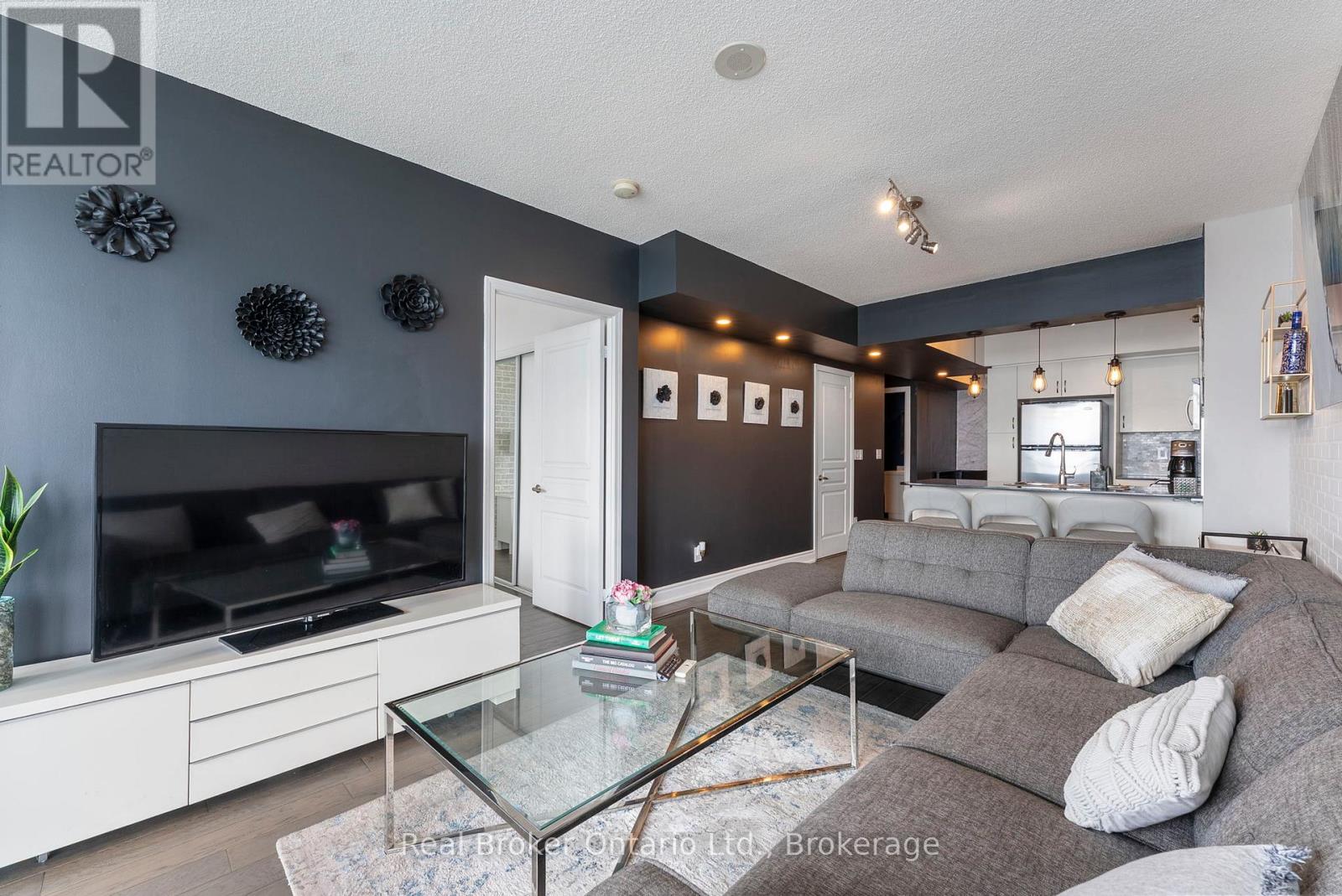 2901 - 2240 Lakeshore Boulevard W, Toronto, Ontario  M8V 0B1 - Photo 14 - W12713010