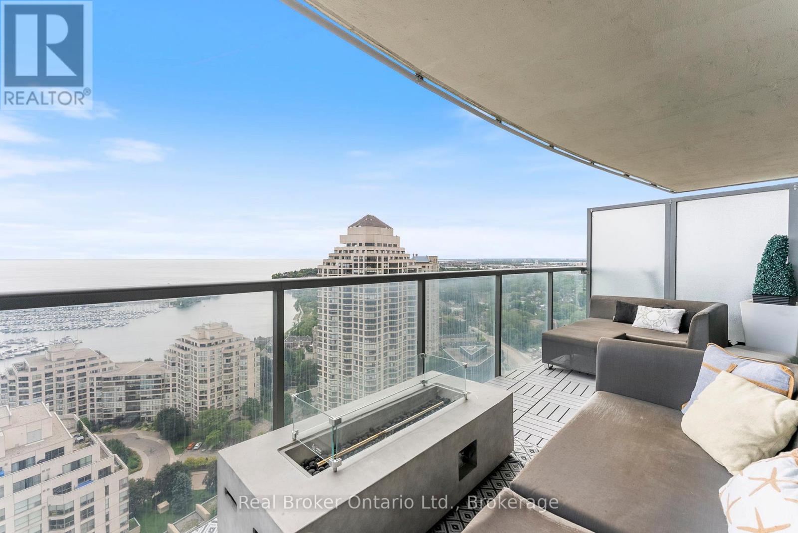 2901 - 2240 Lakeshore Boulevard W, Toronto, Ontario  M8V 0B1 - Photo 18 - W12713010