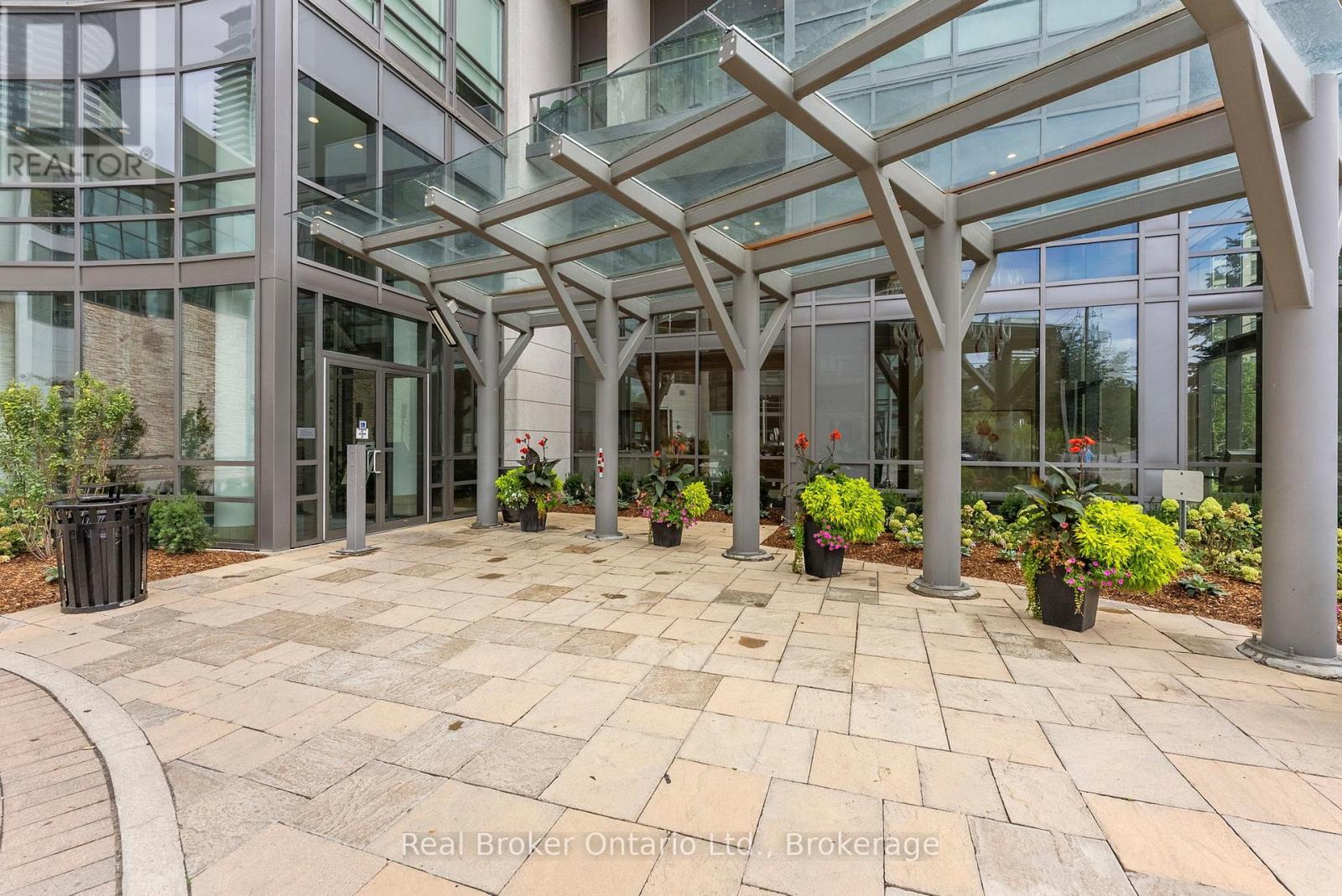 2901 - 2240 Lakeshore Boulevard W, Toronto, Ontario  M8V 0B1 - Photo 3 - W12713010