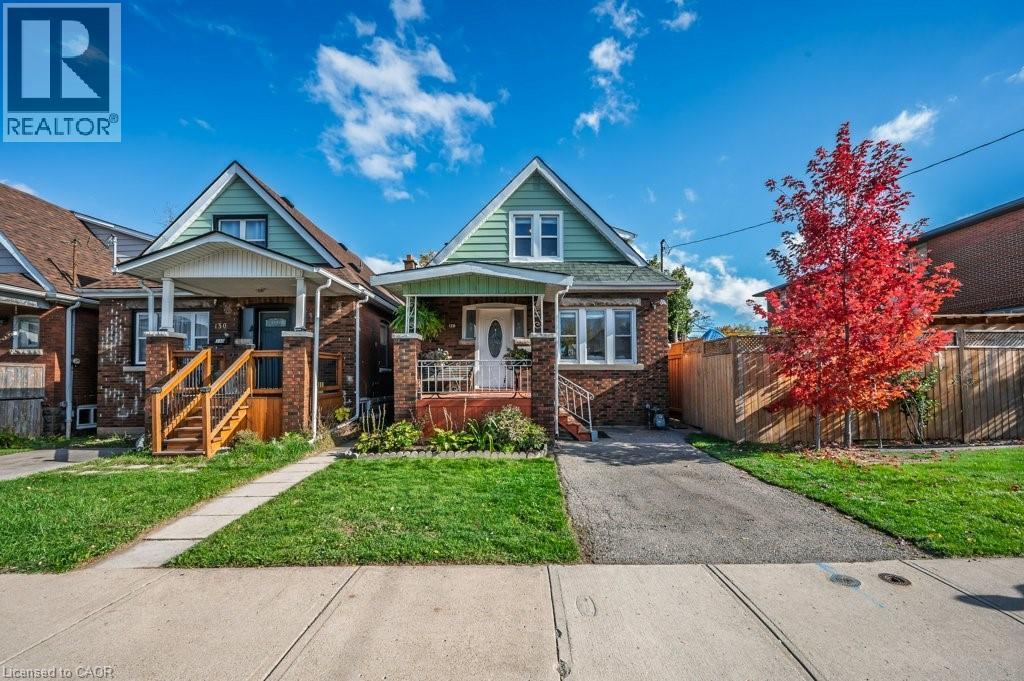 128 CROSTHWAITE Avenue N, Hamilton, Ontario