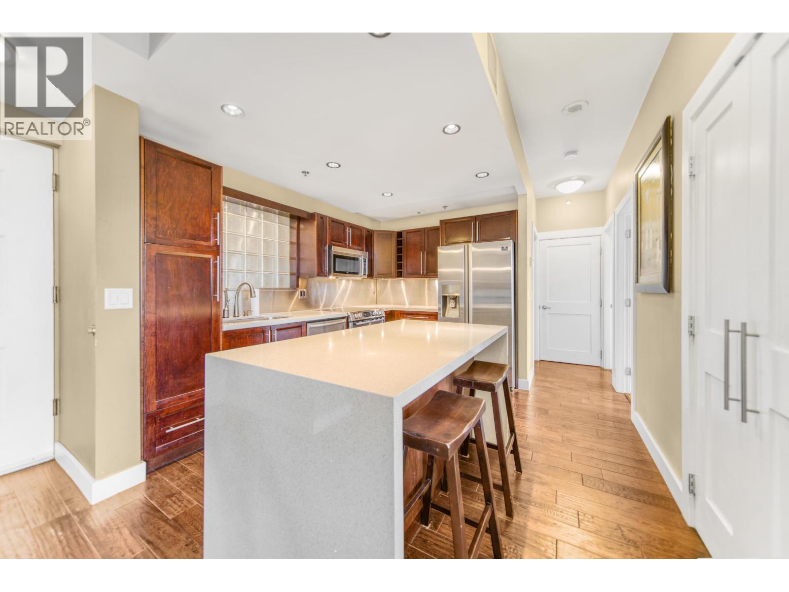 405 212 Davie Street, Vancouver, British Columbia  V6B 5Z4 - Photo 3 - R3081190