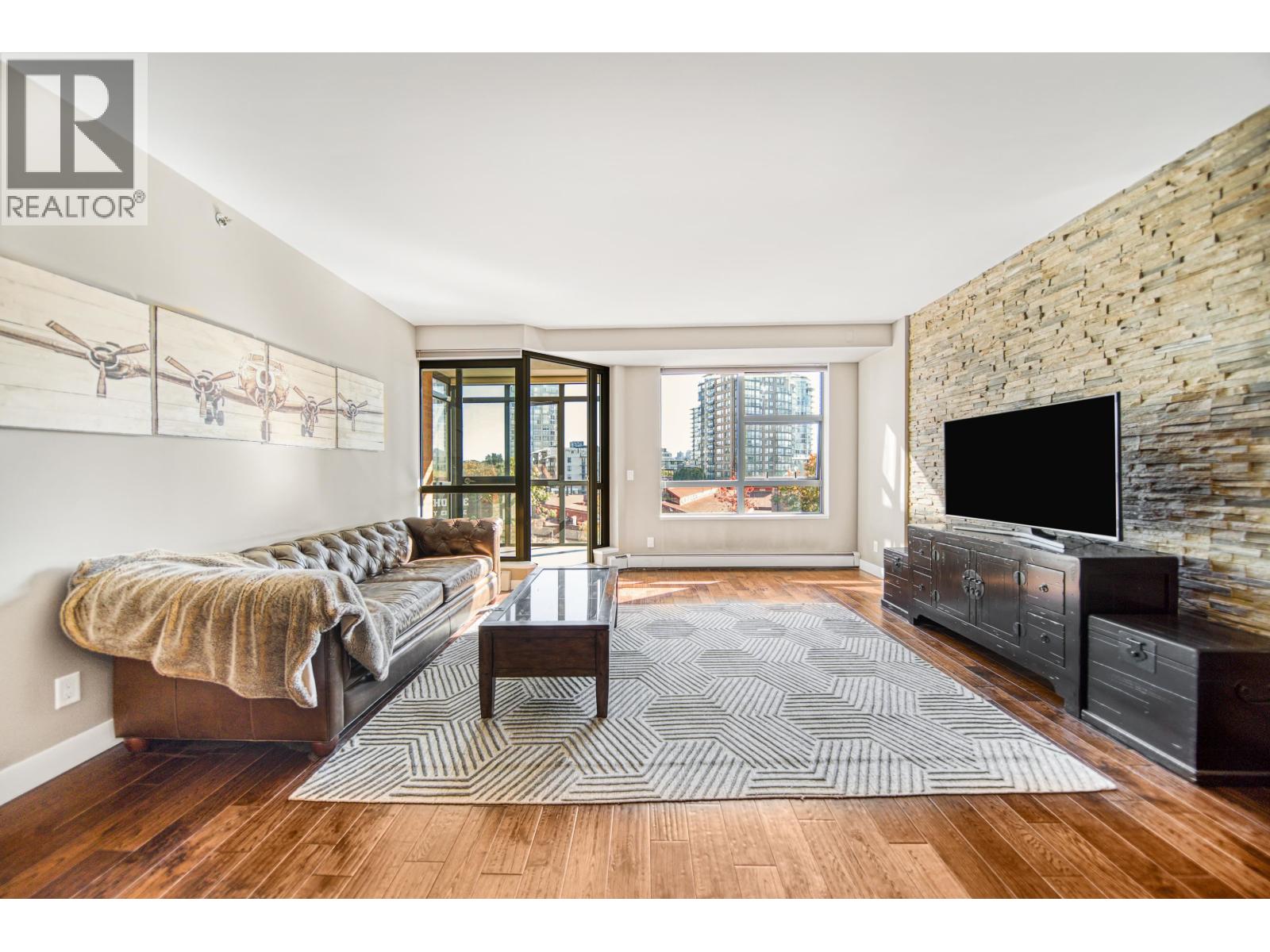 405 212 Davie Street, Vancouver, British Columbia  V6B 5Z4 - Photo 2 - R3081190