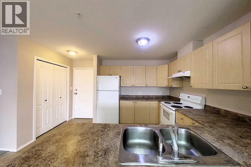 302, 1615 41 Street, Edson, Alberta  T7E 0A7 - Photo 5 - A2197242