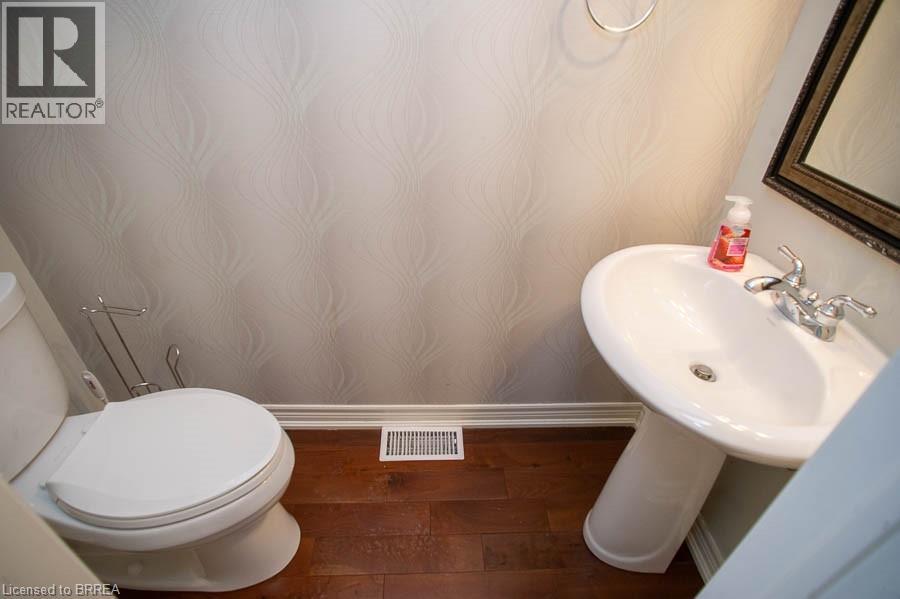 655 Park Road N Unit# 48, Brantford, Ontario  N3R 0A2 - Photo 13 - 40797207