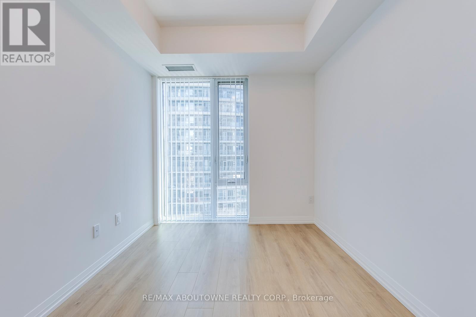 3007 - 8 Widmer Street, Toronto, Ontario  M5V 0W6 - Photo 17 - C12712934