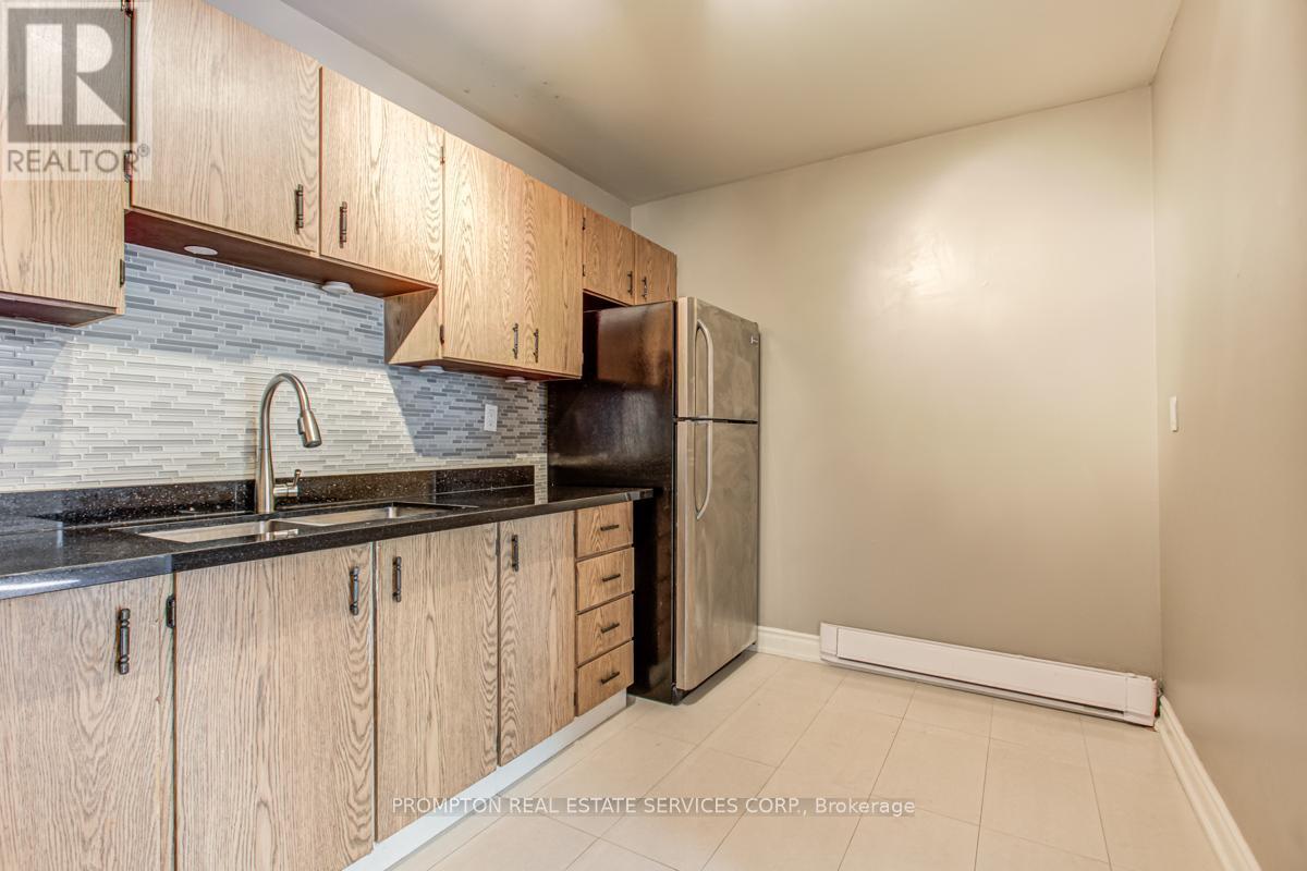 2a - 2645 Yonge Street W, Toronto (Mount Pleasant West), Ontario  M4P 2L6 - Photo 4 - C12713008