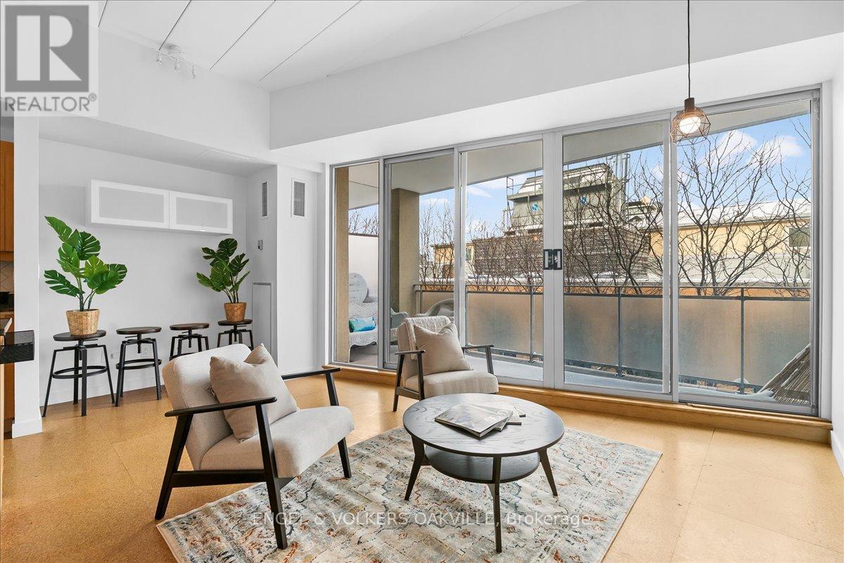 511 - 160 Baldwin Street, Toronto, Ontario  M5T 3K7 - Photo 13 - C12713058