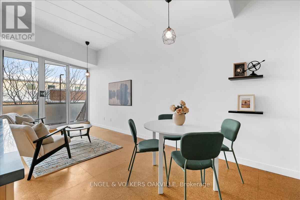 511 - 160 Baldwin Street, Toronto, Ontario  M5T 3K7 - Photo 8 - C12713058