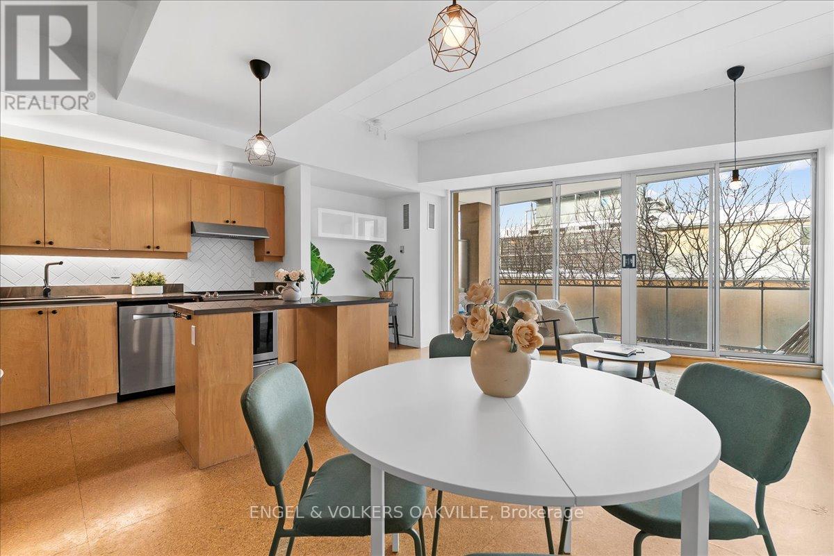 511 - 160 Baldwin Street, Toronto, Ontario  M5T 3K7 - Photo 9 - C12713058