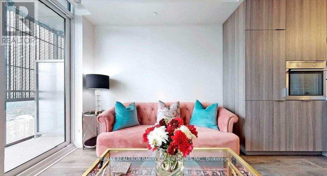 3909 - 8 Eglinton Avenue E, Toronto, Ontario  M4P 1A6 - Photo 4 - C12713104