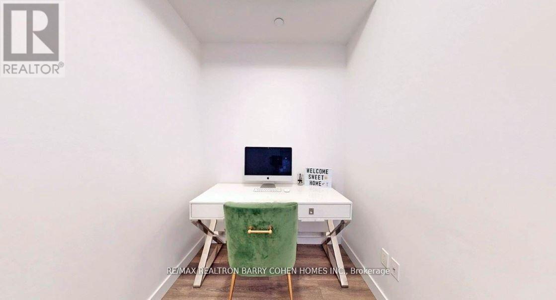 3909 - 8 Eglinton Avenue E, Toronto, Ontario  M4P 1A6 - Photo 9 - C12713104