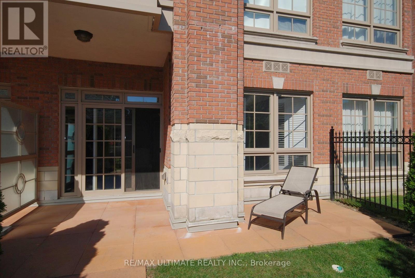 116 - 21 Burkebrook Place, Toronto, Ontario  M4G 0A2 - Photo 18 - C12713134