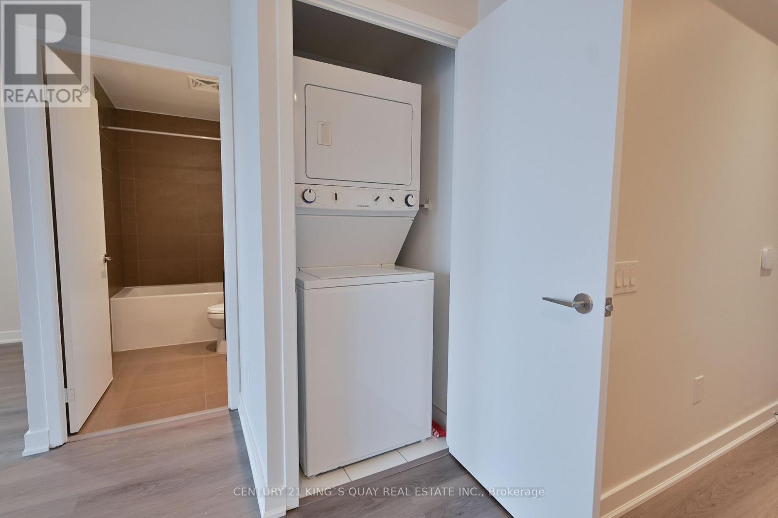 2305 - 121 Mcmahon Drive, Toronto, Ontario  M2K 5V7 - Photo 15 - C12713158