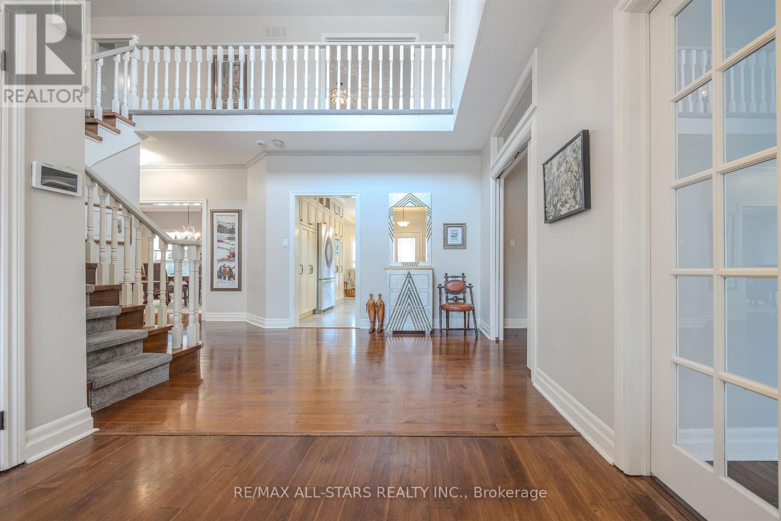 15 Glenn Gould Crescent, Uxbridge, Ontario  L9P 1W4 - Photo 4 - N12712134