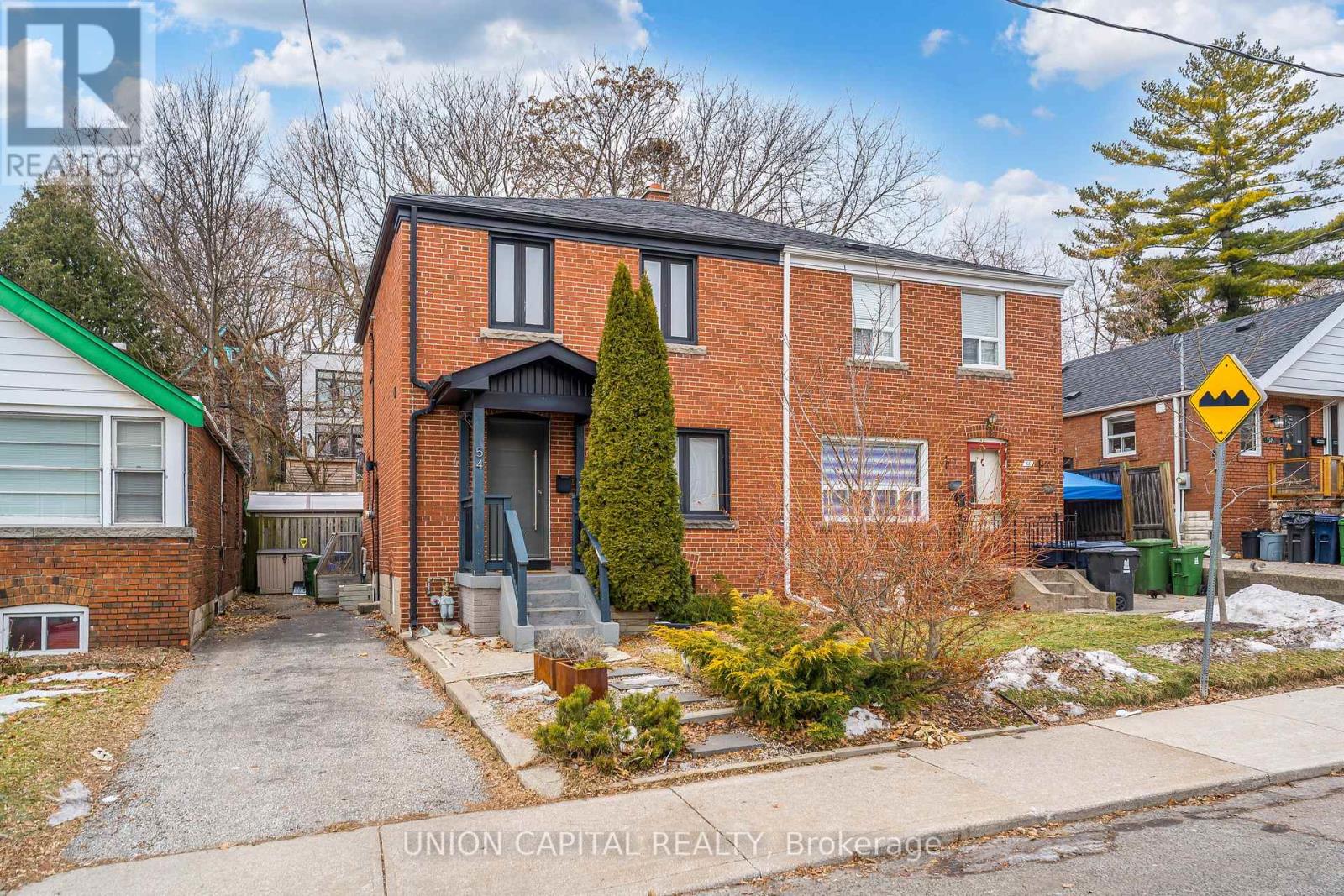 54 GLENSIDE AVENUE, Toronto, Ontario