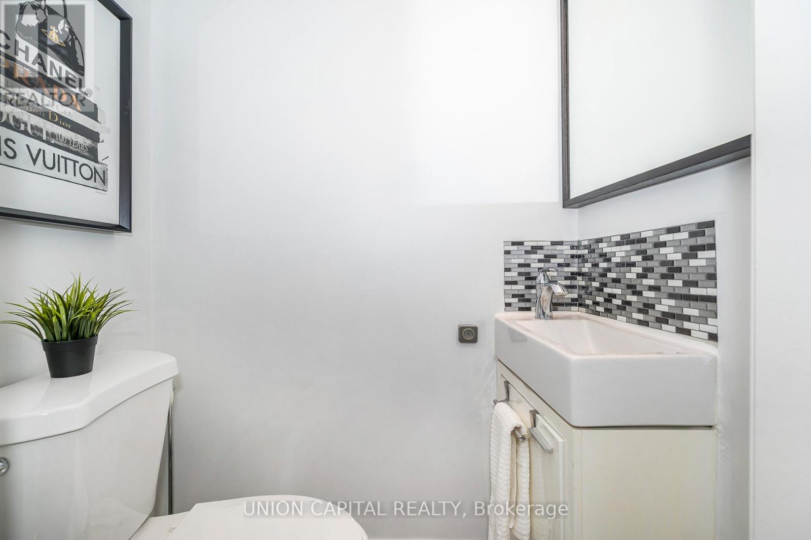 54 Glenside Avenue, Toronto, Ontario  M4L 2T5 - Photo 26 - E12712914