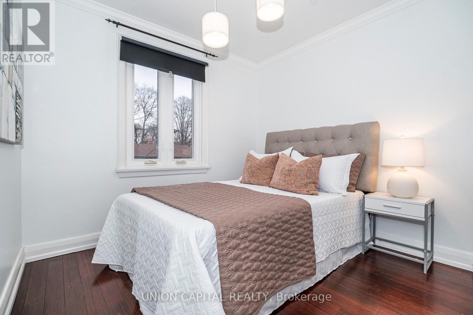 54 Glenside Avenue, Toronto, Ontario  M4L 2T5 - Photo 33 - E12712914