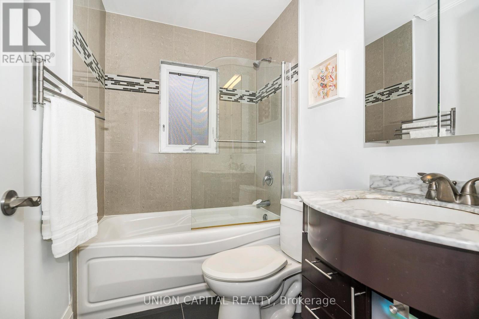 54 Glenside Avenue, Toronto, Ontario  M4L 2T5 - Photo 37 - E12712914