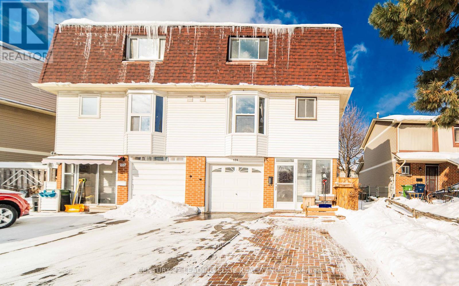 121 SADLEE COVE CRESCENT, Toronto, Ontario