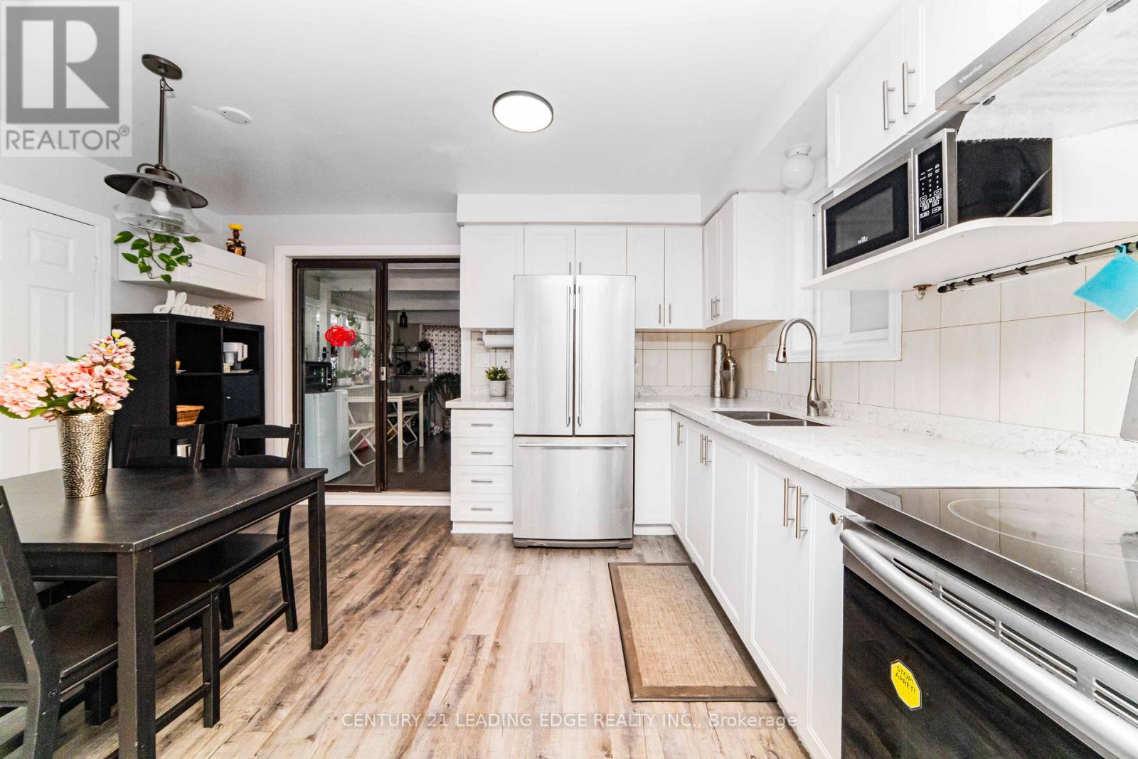 121 Sadlee Cove Crescent, Toronto, Ontario  M1V 1Y3 - Photo 7 - E12713020