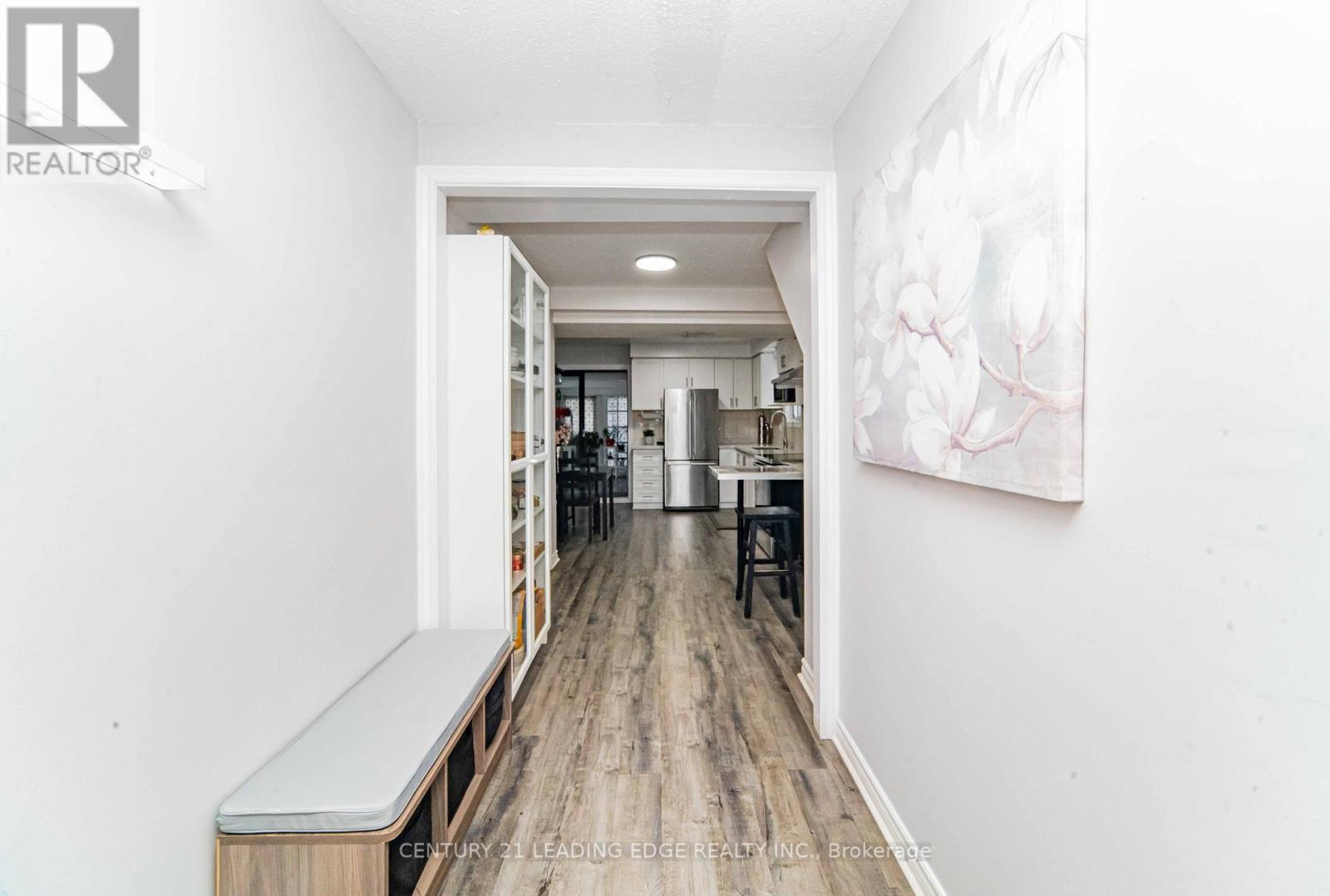 121 Sadlee Cove Crescent, Toronto, Ontario  M1V 1Y3 - Photo 9 - E12713020