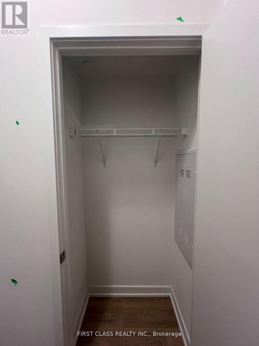 1917 - 2031 Kennedy Road, Toronto, Ontario  M1T 0B8 - Photo 4 - E12713056