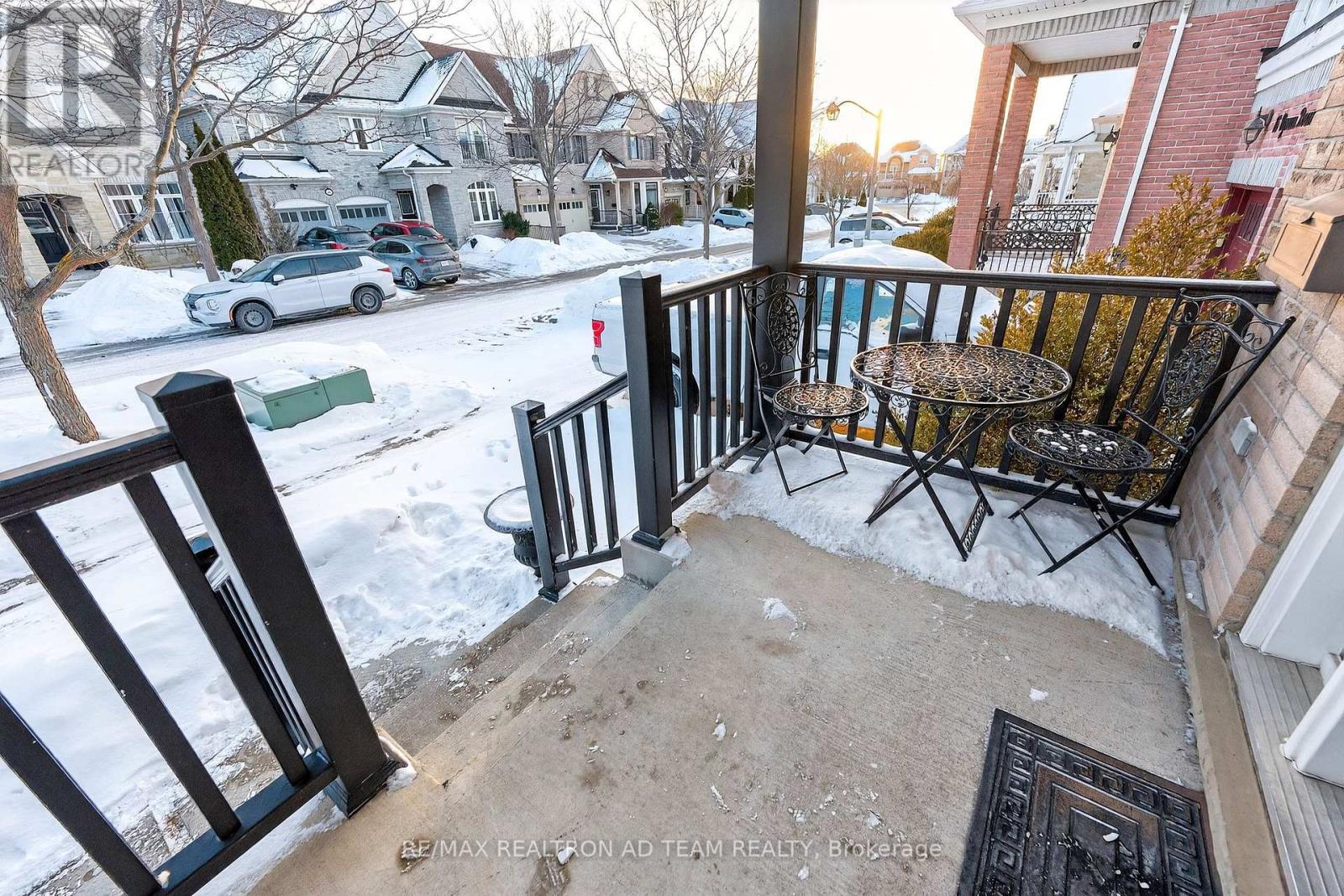 18 Byram Downs Street, Ajax, Ontario  L1Z 1R5 - Photo 3 - E12713072