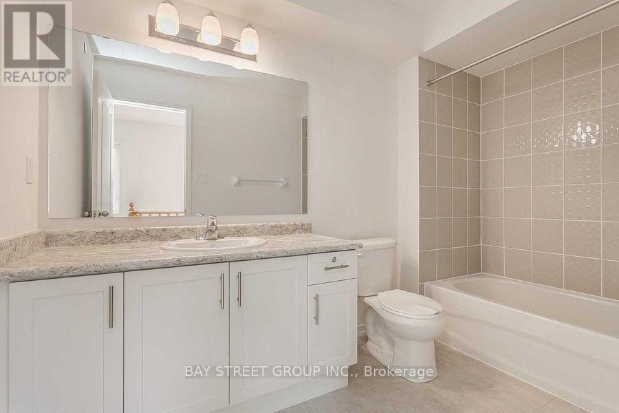 2378 Chevron Prince Path, Oshawa, Ontario  L1L 0L1 - Photo 6 - E12713178