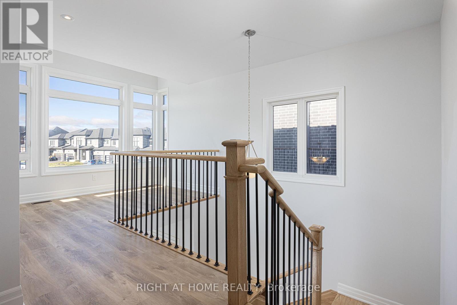 8 Nicort Road, Wasaga Beach, Ontario  L9Z 0N4 - Photo 16 - S12553270