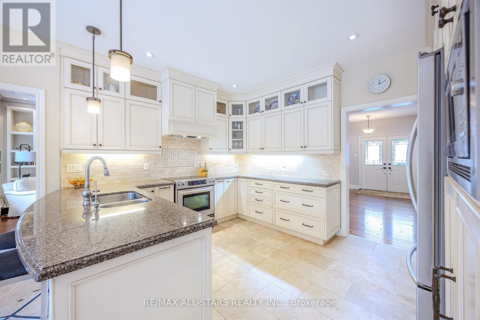 15 Glenn Gould Crescent, Uxbridge, Ontario  L9P 1W4 - Photo 15 - N12712134